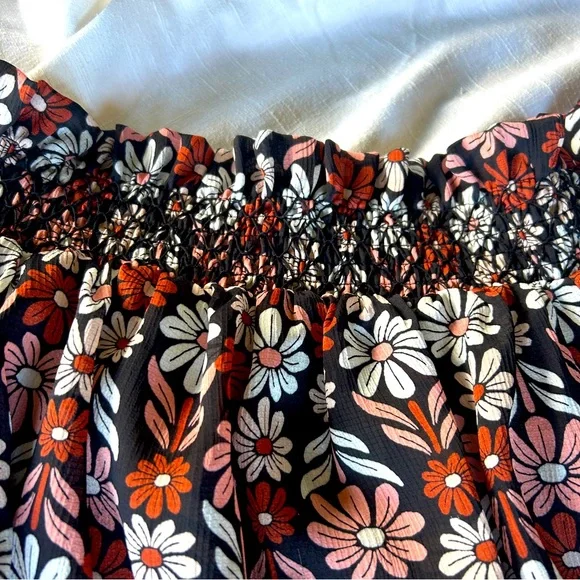 RYEGRASS Off the Shoulder Top - Size Large - Picture 2 of 8